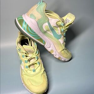 Nike Air Max Pastel White, Yellow, & Mint Women’s Size 5 Shoes